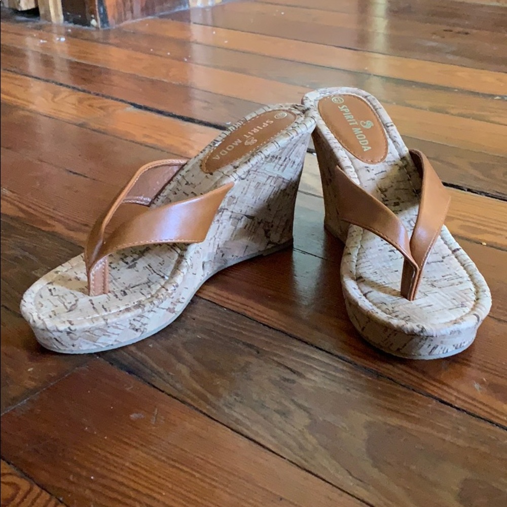 BRAND NEW! Spirit Moda Alice-4 Wedge Sandals W6.5